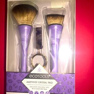 Eco tools make up brush